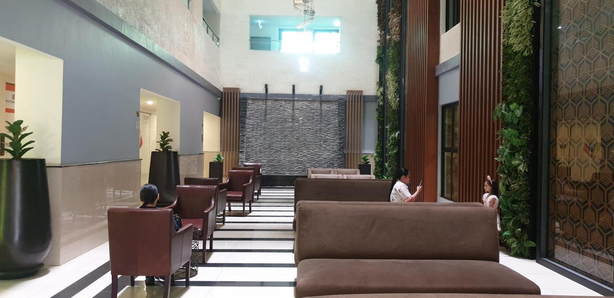 Dusit Grand Condo View Pantai Jomtien Luaran gambar