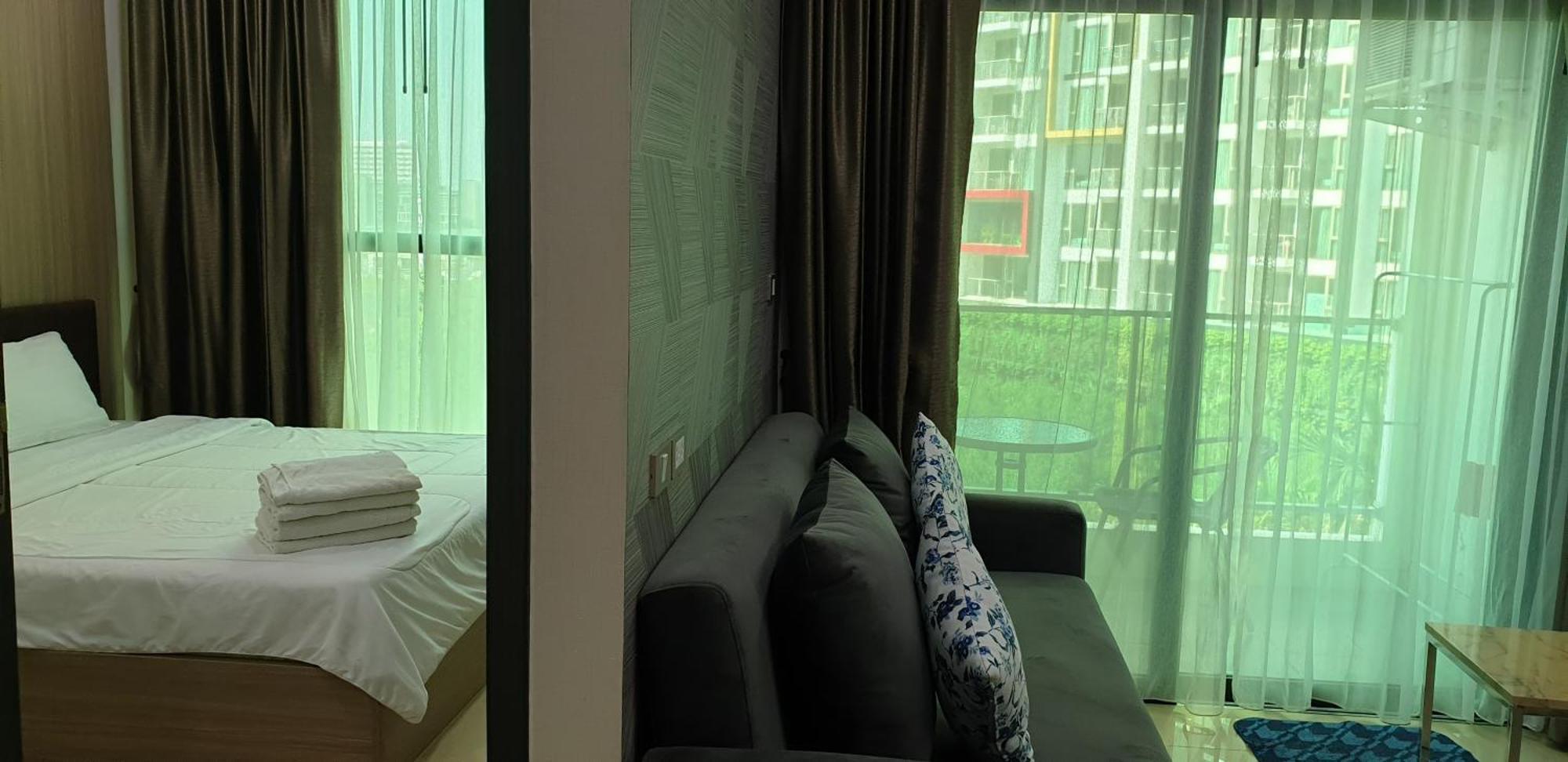 Dusit Grand Condo View Pantai Jomtien Luaran gambar
