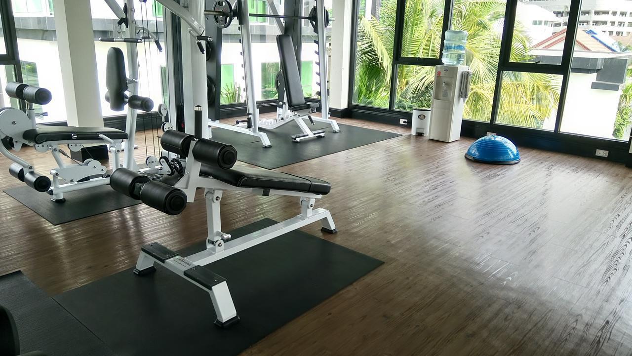 Dusit Grand Condo View Pantai Jomtien Luaran gambar