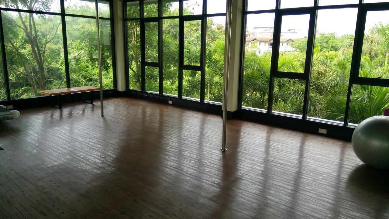 Dusit Grand Condo View Pantai Jomtien Luaran gambar